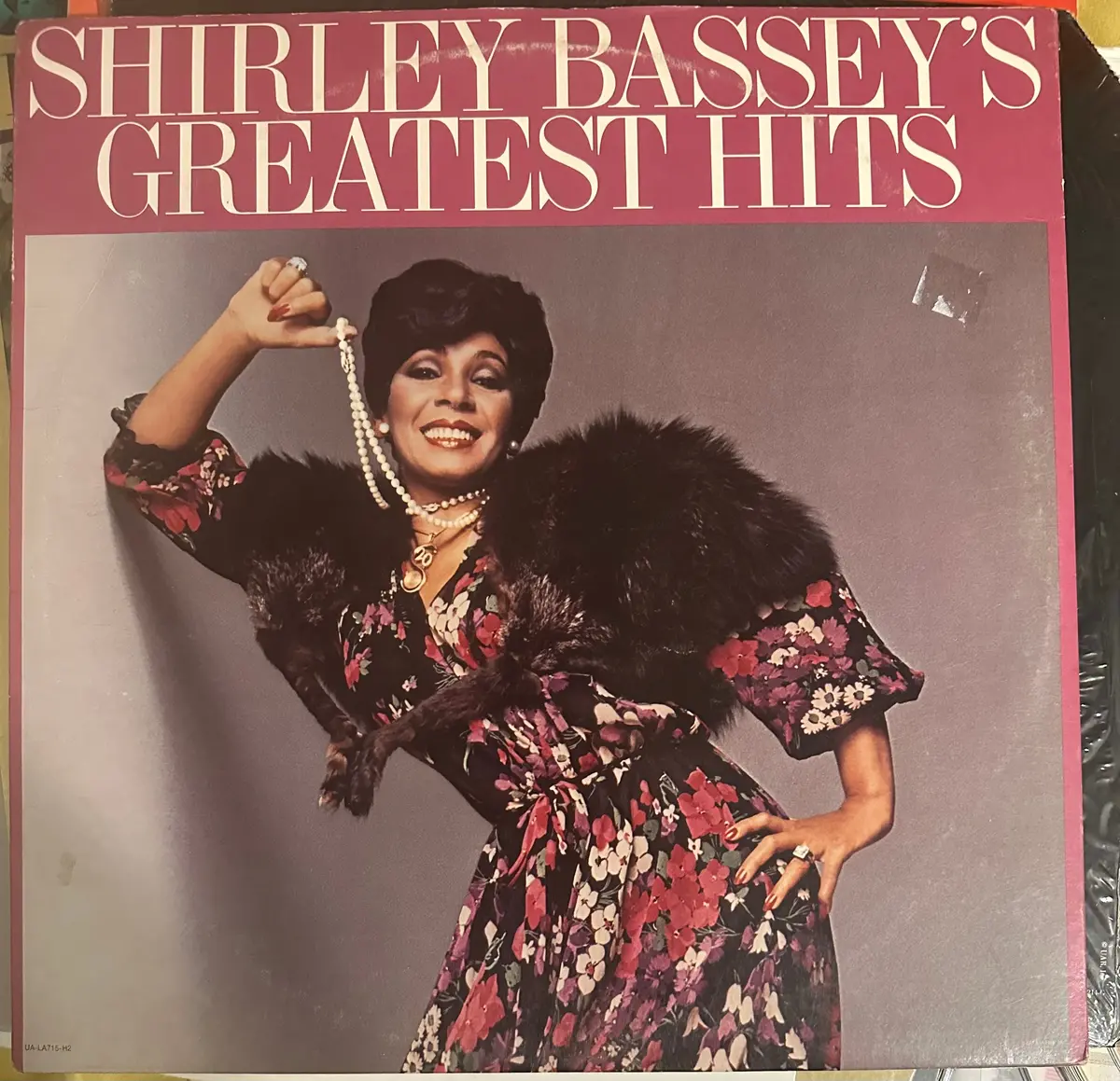 Shirley Bassey Greatest Hits  2Xlp Vinyl - Used 1