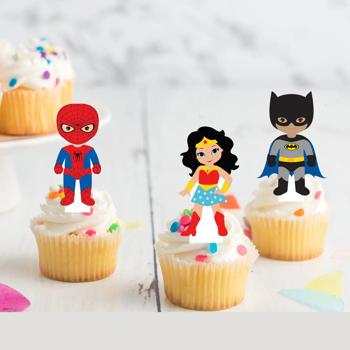 Superheroes Spiderman Superman Pre-Cut Edible Stand-Up Wafer Card Cupcake Toppers 1