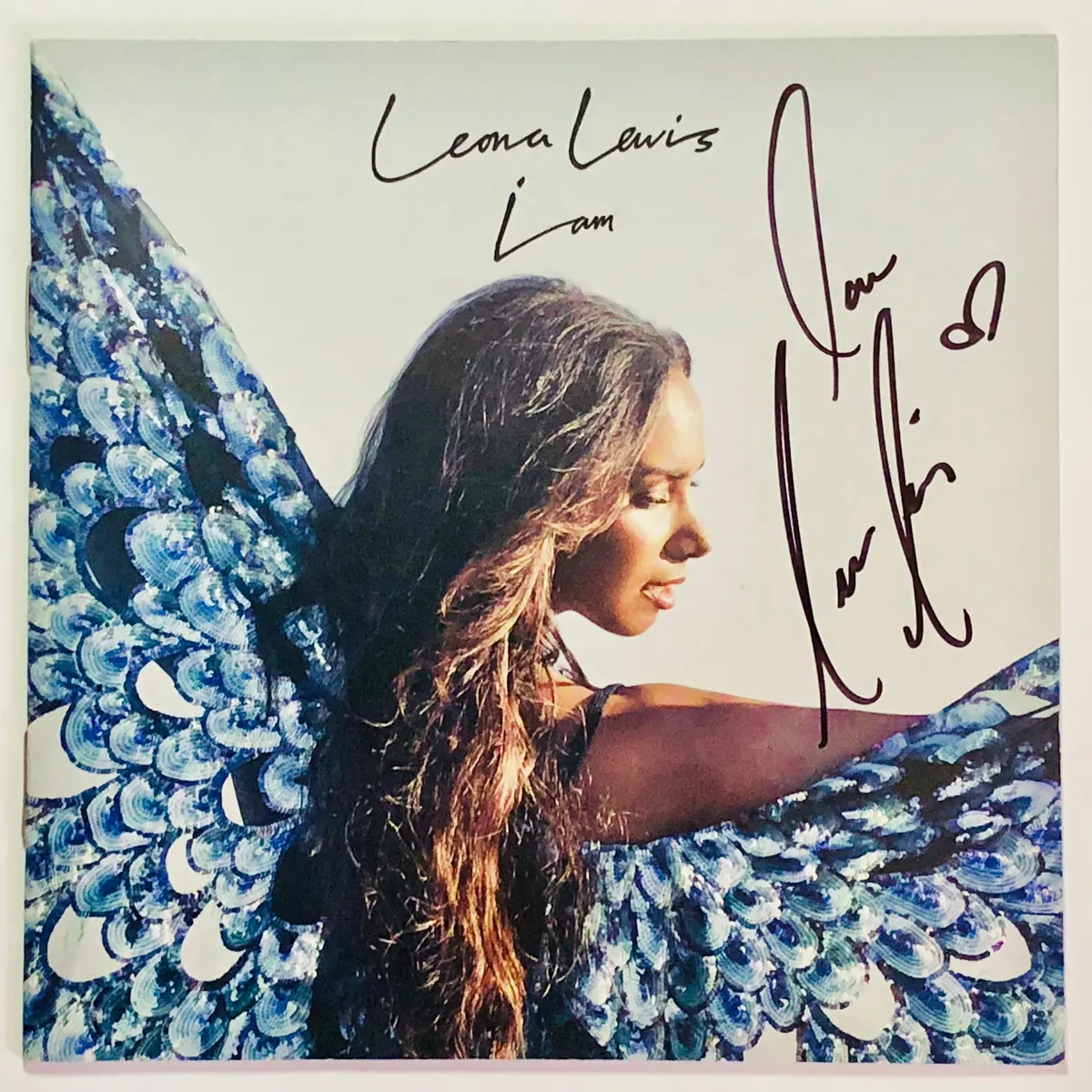 Leona Lewis – I Am - Autographed Cd Cover Insert 1