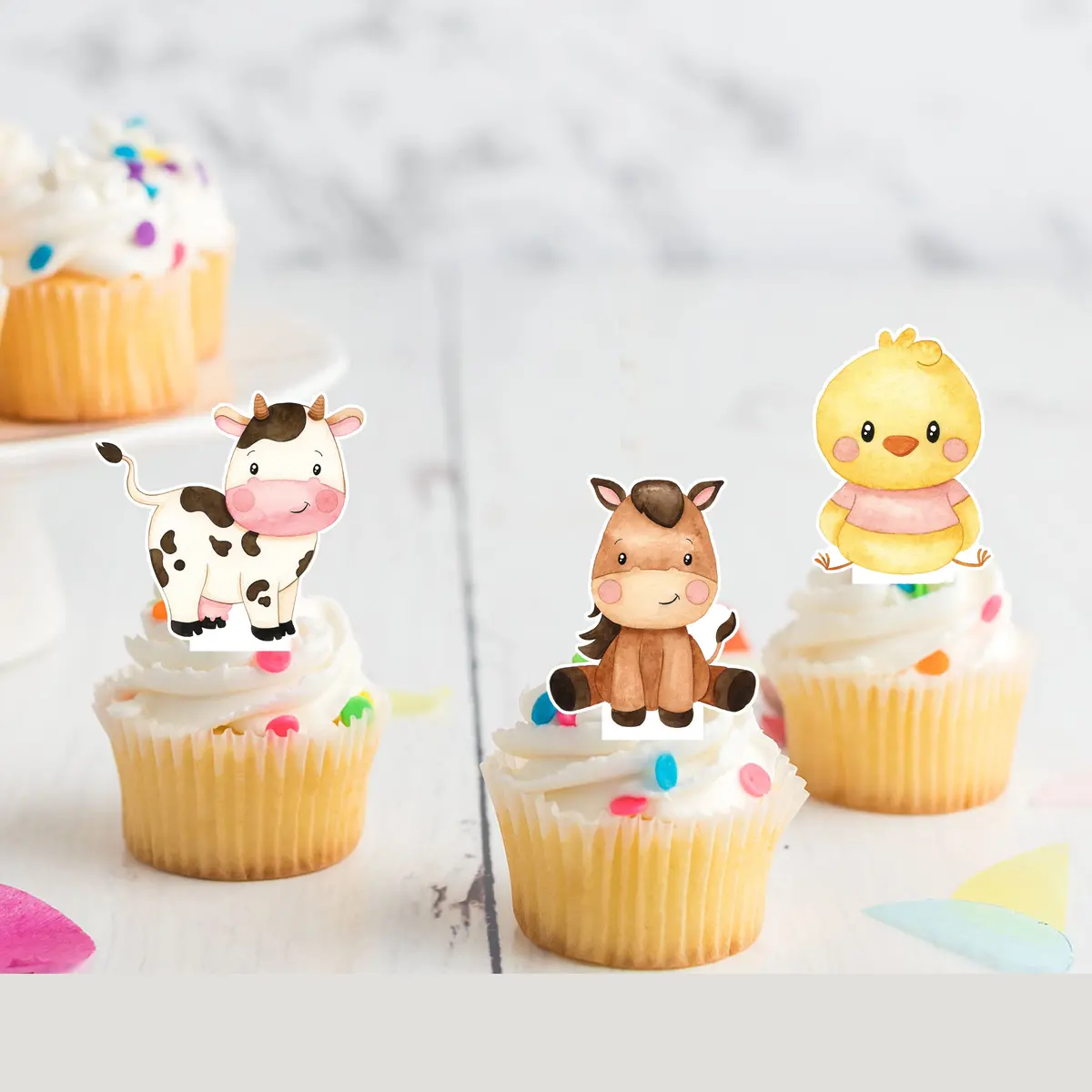 Farmyard Animals Pre-Cut Edible Stand-Up Wafer Card Cupcake Toppers 1