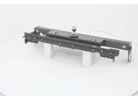 B&W Turnoverball Underbed Gooseneck Trailer Hitch W/ Custom Installation Kit - 30,000 Lbs Gnrk1217 2